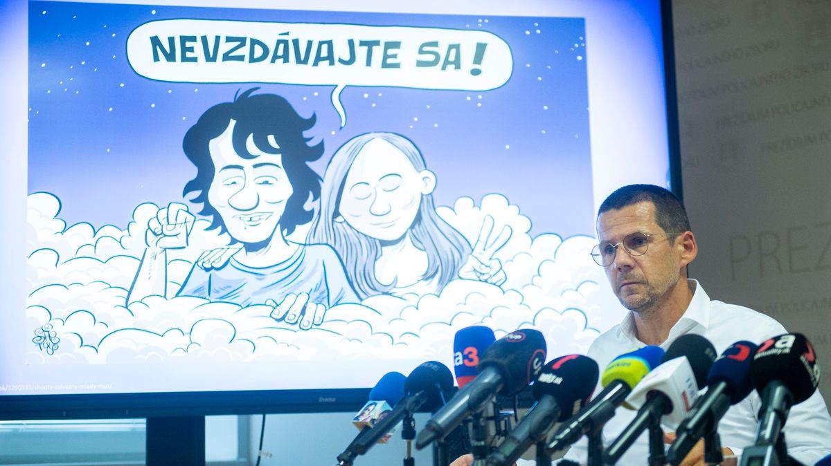 Na Slovensku pozatýkali vysoké policejní šéfy